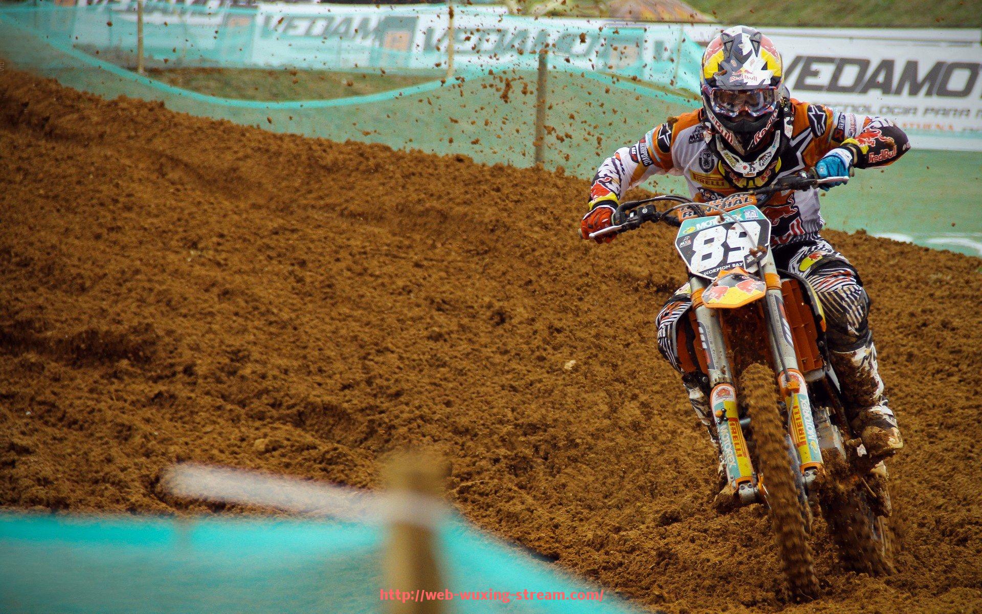 五星体育直播-中超联赛冠名费用：赞助商与商业化